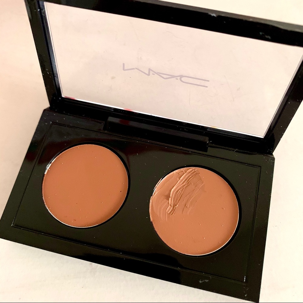MAC Studio Finish Concealer Duo NW40 / NC45